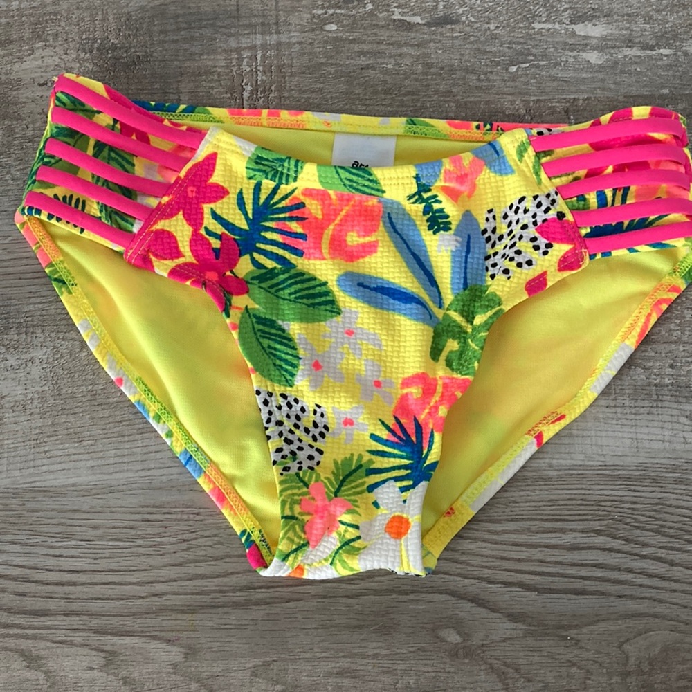 Bikini bottom